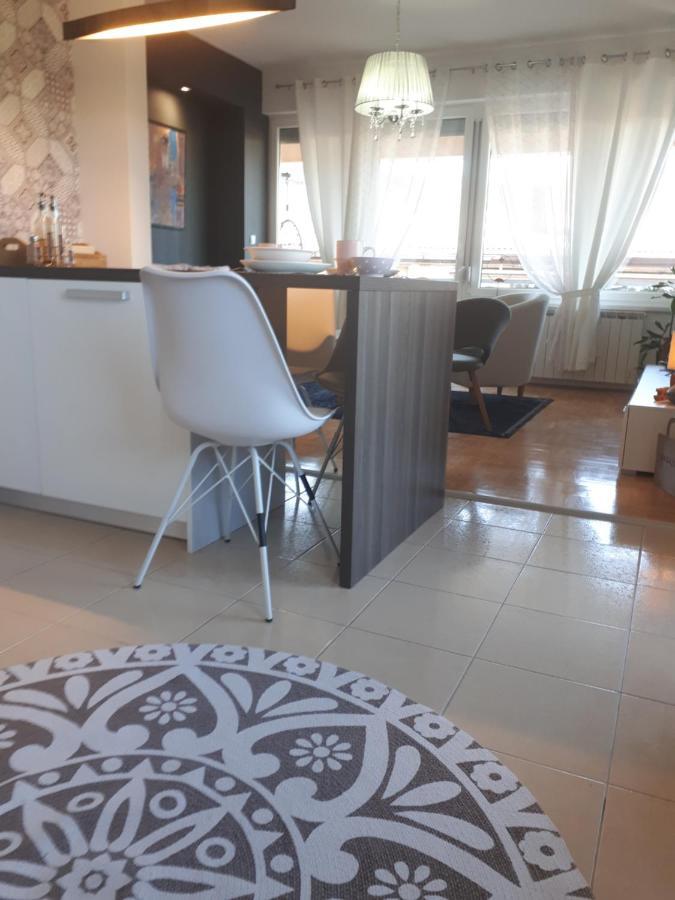 Apartman Diva Tuzla Exterior photo